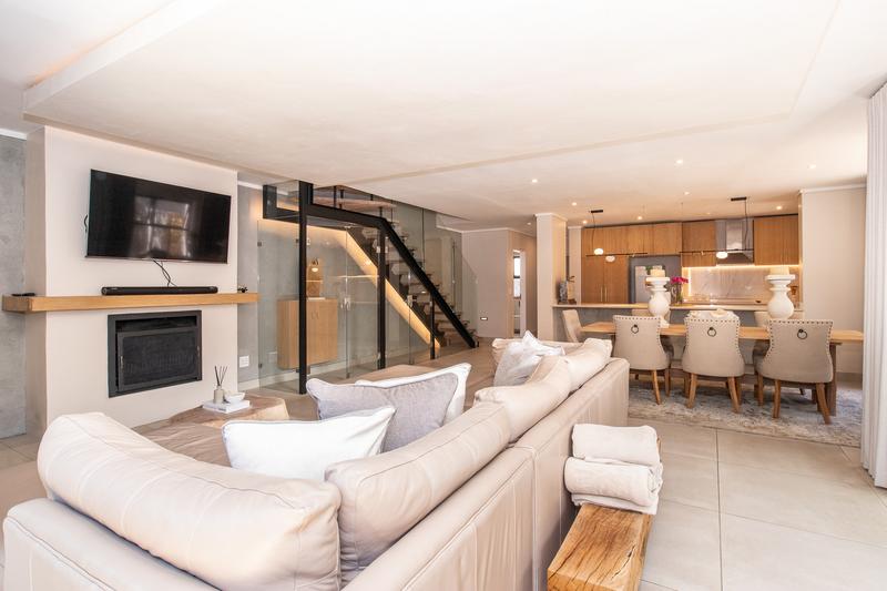 3 Bedroom Property for Sale in Stonehurst Mountain Estate Western Cape